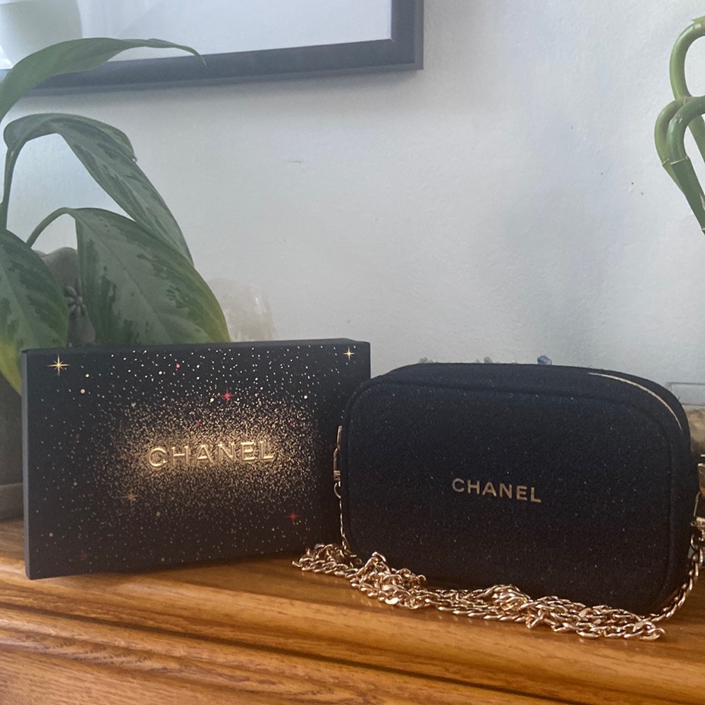 NIB 2021 Chanel Limited Edition Black Cosmetic Bag